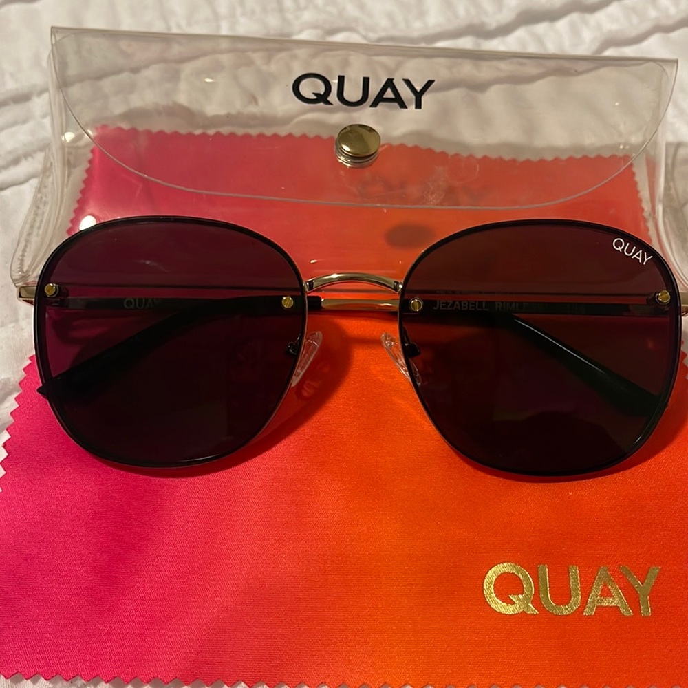 Quay Jezabell Rimless Sunglasses